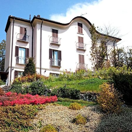B&B Villa Regina Брунате Екстериор снимка