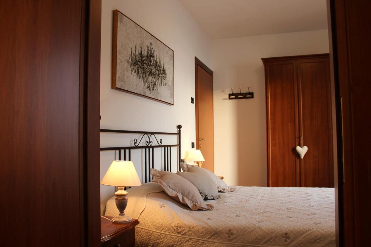 B&B Villa Regina Брунате Екстериор снимка