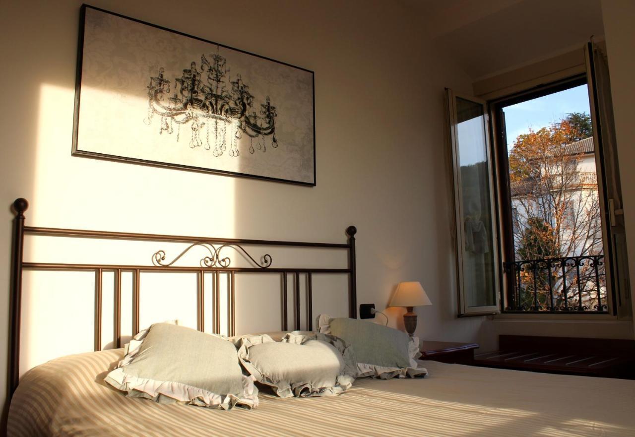 B&B Villa Regina Брунате Екстериор снимка